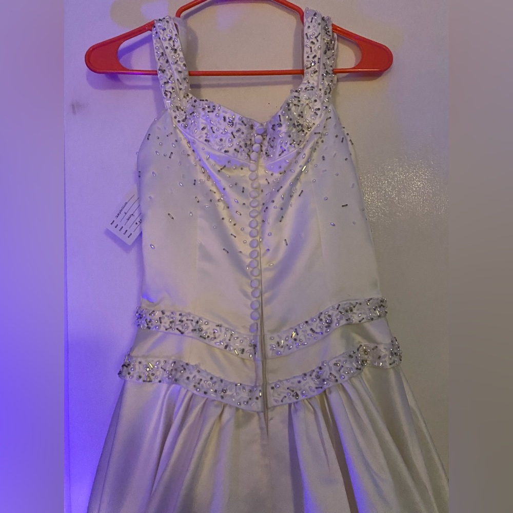Brand new wedding dress